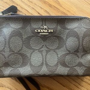 Coach double zipper wristlet purse